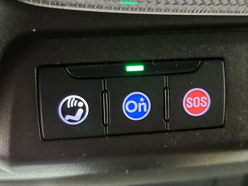 Used 2024 Chevrolet TrailBlazer RS w/ Convenience Package image 17