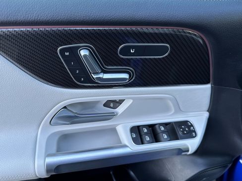 Certified 2022 Mercedes-Benz GLB 250 image 26