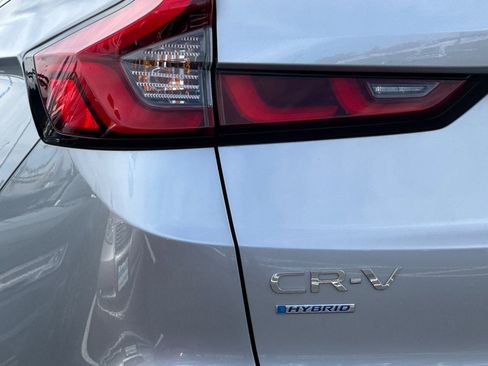 Used 2024 Honda CR-V Sport Touring image 12