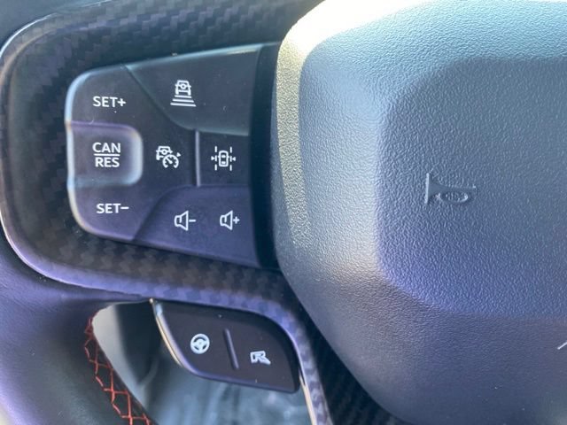 Used 2025 Ford Bronco Raptor AWD/4WD image 18