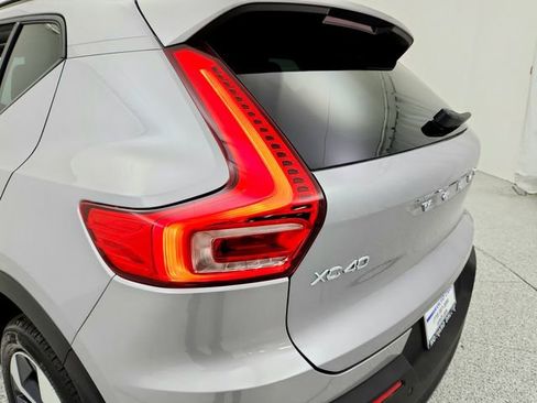 New 2026 Volvo XC40 B5 Plus w/ Protection Package Premier image 31