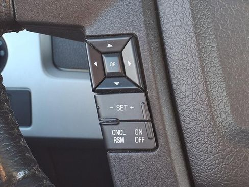 Used 2013 Ford F150 Lariat w/ Luxury Equipment Group image 21