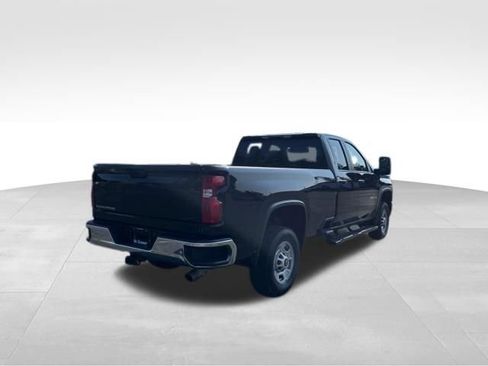 Used 2024 Chevrolet Silverado 2500 W/T AWD/4WD image 5