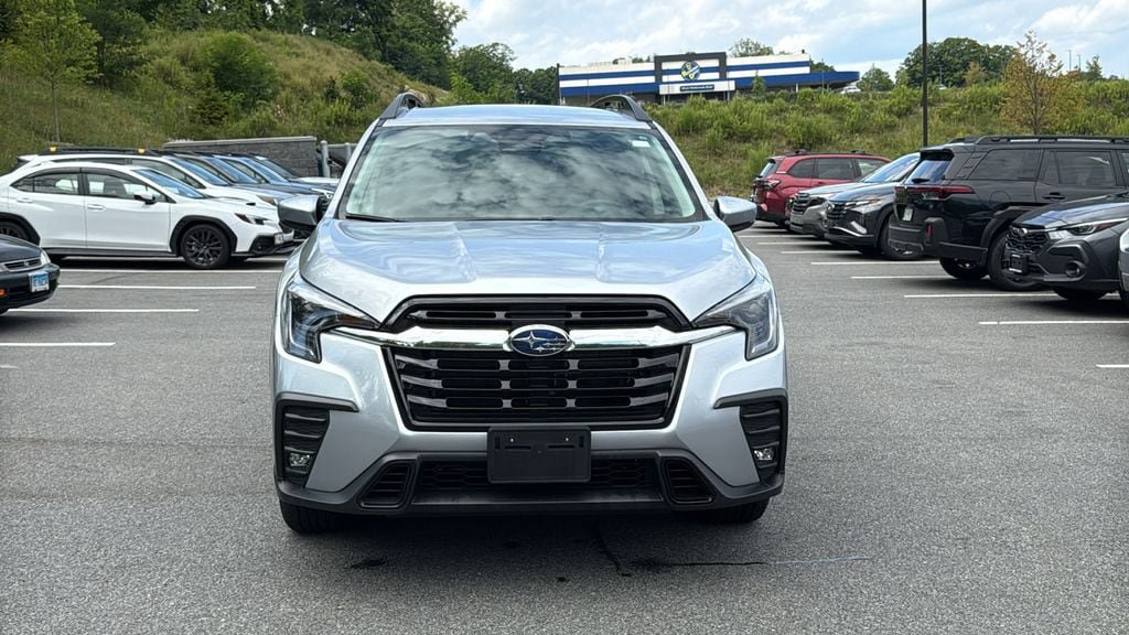 Certified 2025 Subaru Ascent Premium AWD/4WD image 2