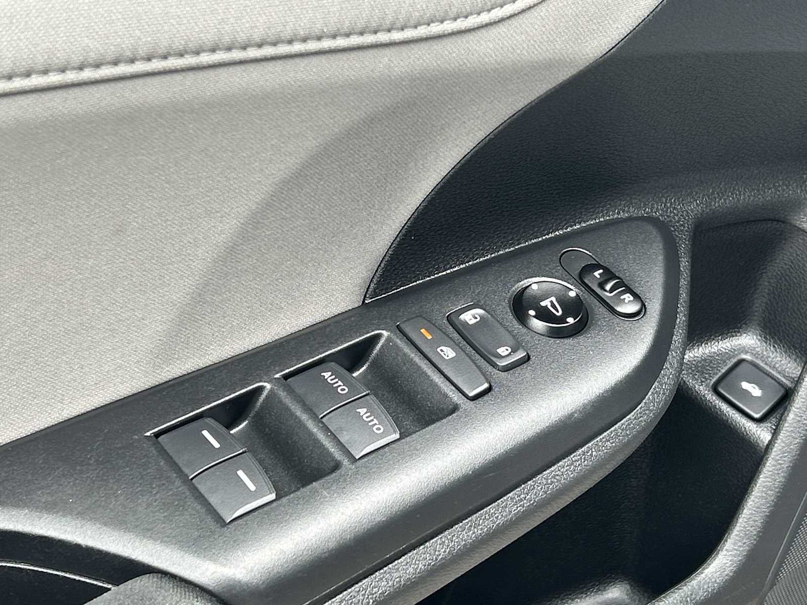 Used 2019 Honda Civic EX image 13