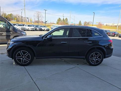 Certified 2026 Mercedes-Benz GLC 300 4MATIC image 9