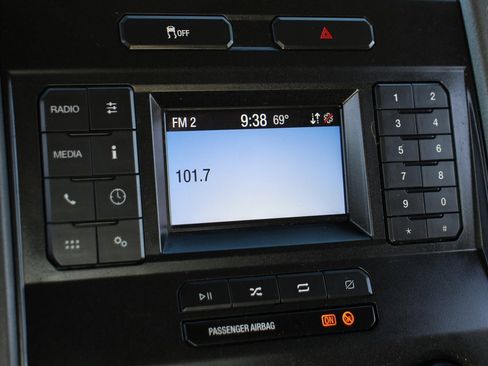 Used 2020 Ford F250 XL w/ Power Equipment Group image 30