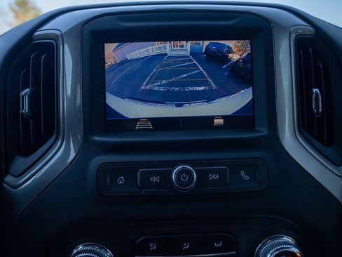 Used 2023 GMC Sierra 3500 Pro w/ Convenience Package image 22