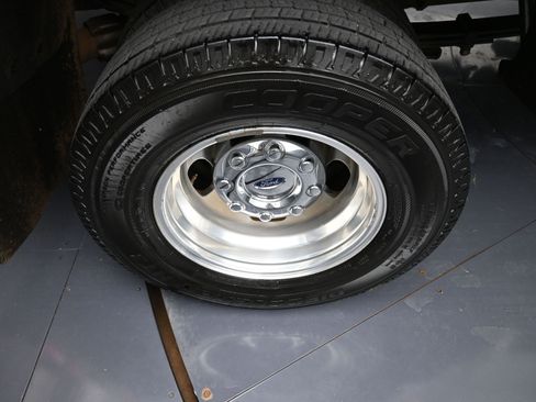 Used 2024 Ford F350 Lariat image 20