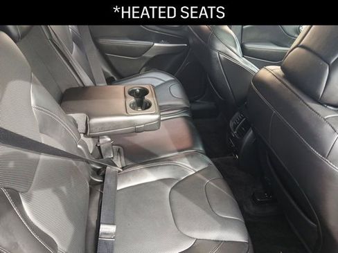 Used 2019 Jeep Cherokee Limited w/ Luxury Group image 13