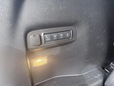 Used 2017 Ford Explorer Sport AWD/4WD image 16