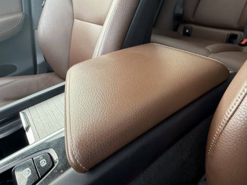 Used 2018 Volvo XC60 T5 Inscription w/ Convenience Package image 26