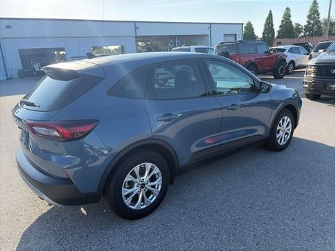 Used 2025 Ford Escape Active w/ Tech Pack #1 FWD image 5