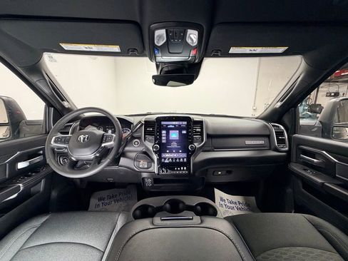 Used 2025 RAM 2500 Big Horn AWD/4WD image 12