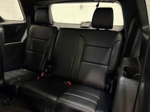 Used 2022 Chevrolet Traverse LT AWD/4WD image 19