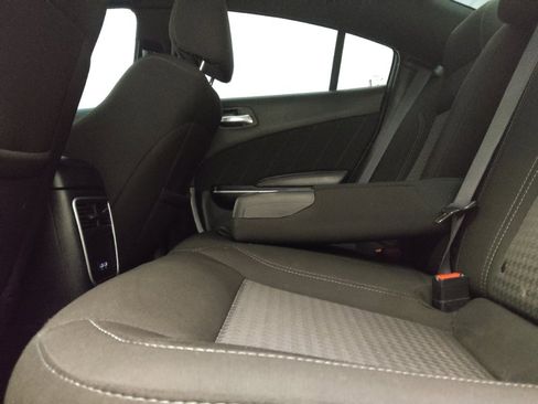 Used 2023 Dodge Charger SXT RWD image 18
