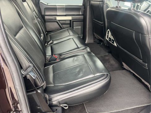 Used 2019 Ford F150 Lariat image 17