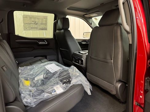 New 2026 GMC Sierra 1500 SLT w/ SLT Convenience Package AWD/4WD image 25