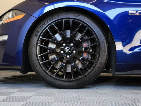 Used 2019 Ford Mustang GT Premium RWD image 9