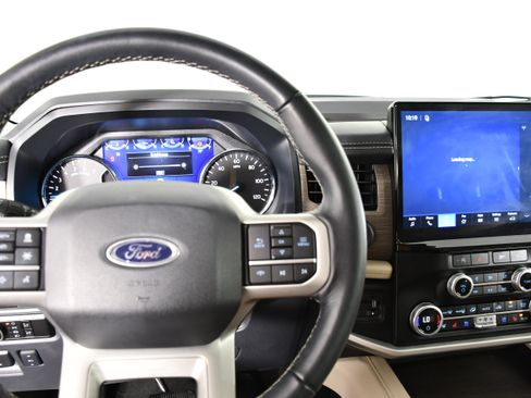 Used 2024 Ford Expedition Max Limited AWD/4WD image 17