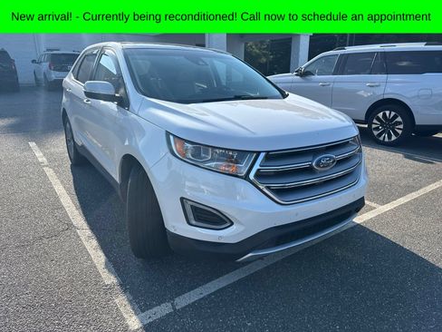 Used 2017 Ford Edge Titanium w/ Equipment Group 302A AWD/4WD image 2