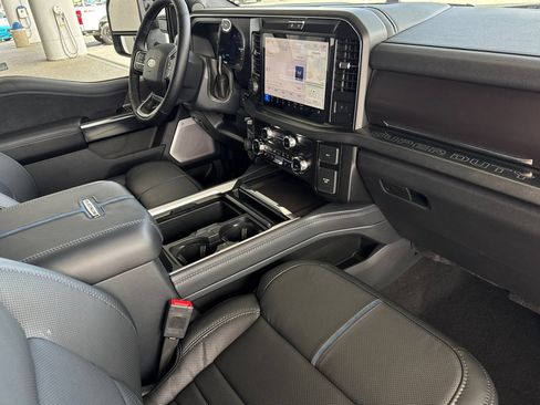 New 2026 Ford F250 Platinum w/ Tremor Off-Road Package AWD/4WD image 17
