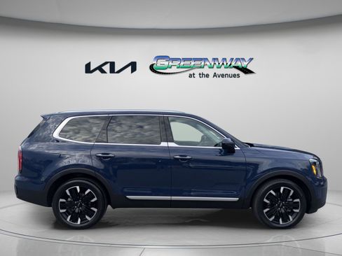 Used 2023 Kia Telluride SX image 5