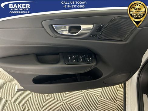 Used 2023 Volvo XC60 B6 Ultimate image 22