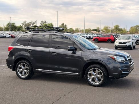Used 2018 Subaru Forester 2.5i Touring AWD/4WD image 8