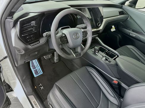 New 2026 Lexus TX 500h AWD image 9