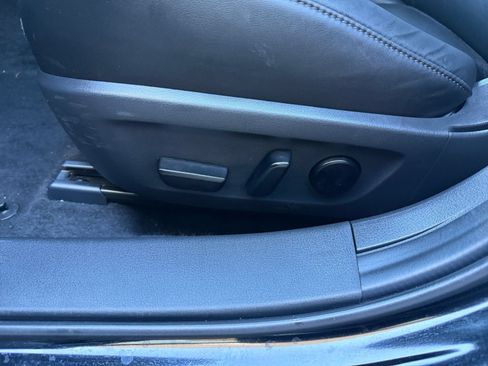Used 2026 MAZDA MAZDA3 s FWD image 21