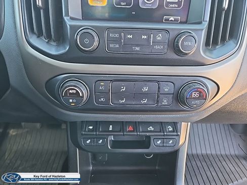 Used 2018 Chevrolet Colorado Z71 w/ Z71 Midnight Edition AWD/4WD image 25