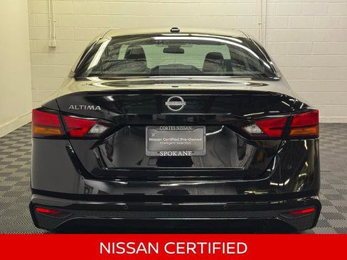 Certified 2025 Nissan Altima 2.5 SV FWD image 9