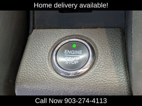 Used 2021 Ford Expedition XLT image 23