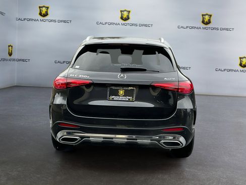 Used 2025 Mercedes-Benz GLC 350e 4MATIC image 6