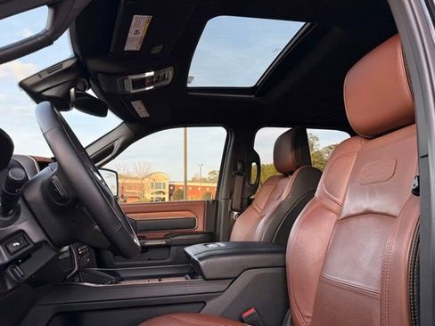 Used 2024 RAM 2500 Limited w/ Safety Group image 24