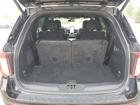 Used 2023 Ford Explorer ST w/ Equipment Group 401A AWD/4WD image 34