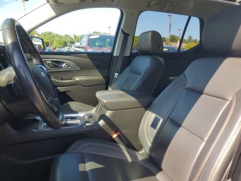 Used 2019 Chevrolet Traverse Premier w/ Redline Edition image 16
