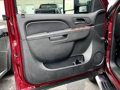 Used 2014 GMC Sierra 2500 SLT w/ SLT Convenience Package image 19