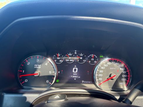 Used 2015 GMC Sierra 2500 Denali w/ Suspension Package, Off-Road image 27