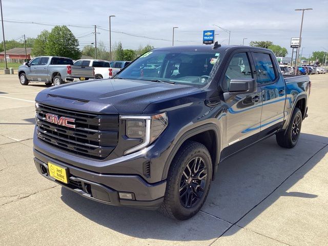 Used 2023 GMC Sierra 1500 Elevation AWD/4WD image 1