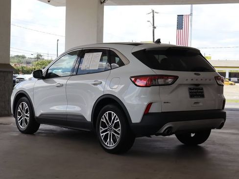 Used 2022 Ford Escape SEL FWD image 3