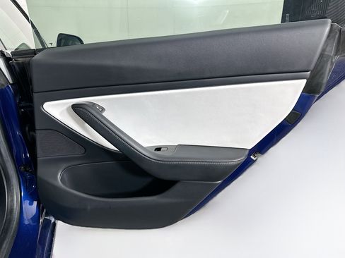 Used 2020 Tesla Model 3 Standard Range Plus image 28