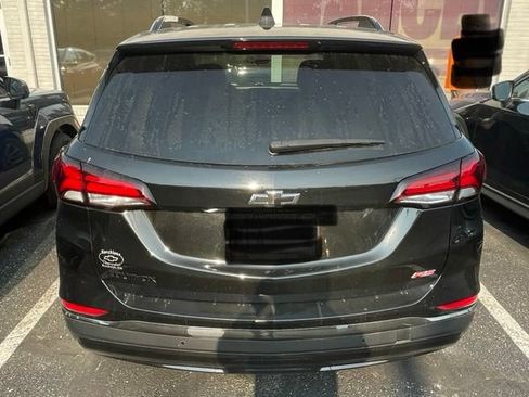 Used 2022 Chevrolet Equinox RS FWD image 4