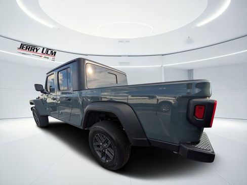 New 2026 Jeep Gladiator Sport image 4