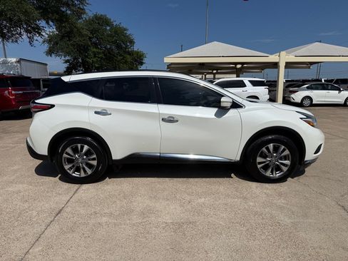 Used 2015 Nissan Murano SV FWD image 8