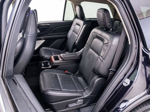 Used 2020 Lincoln Aviator Reserve w/ Equipment Group 202A AWD/4WD image 15