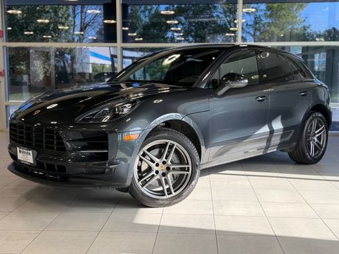 Used 2020 Porsche Macan S w/ Premium Package AWD/4WD image 1