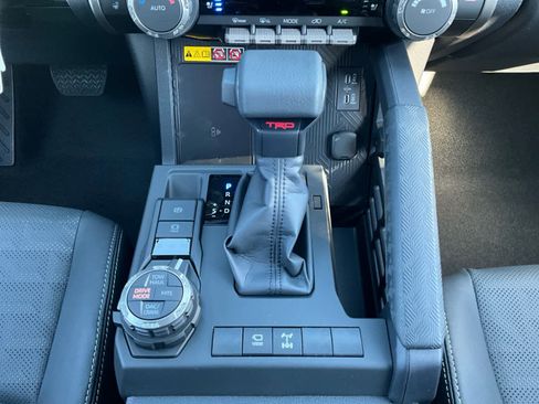 New 2026 Toyota 4Runner 4WD image 19