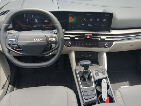 New 2026 Kia Sportage EX image 12